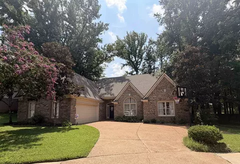 11905 Country Valley Cv, Arlington, TN 38002