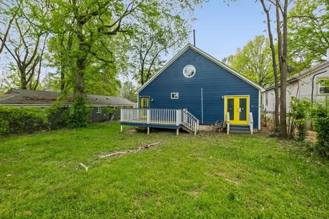 Exterior - 2550 Everett Ave, Memphis, TN 38112 photo 4 of 5