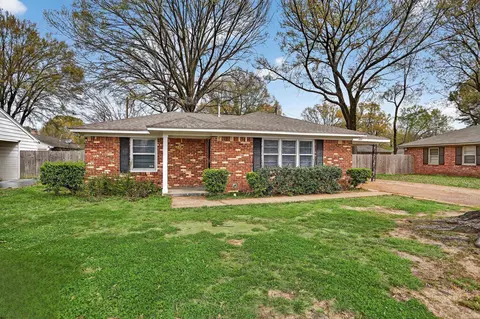 4928 Willow Rd, Memphis, TN 38117