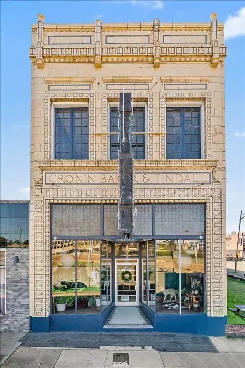 339 Madison Ave, Memphis, TN 38103