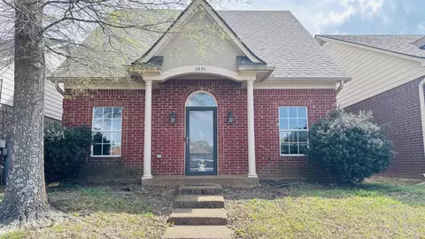 6851 Seaside Dr, Cordova, TN 38018