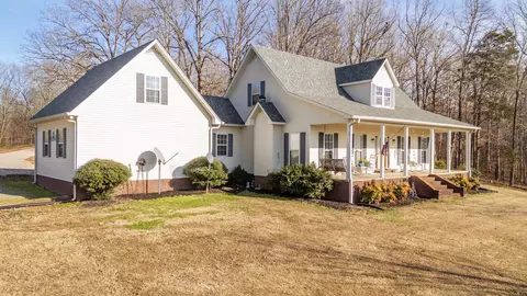 1635 B Choate Creek Rd, Savannah, TN 38372