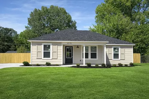 4570 Newton Dr, Memphis, TN 38109