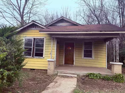 2396 Hubbard Ave, Memphis, TN 38108