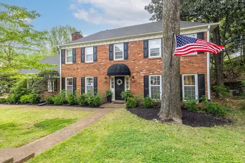 8441 Sherman Oaks Dr, Germantown, TN 38139
