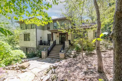 9382 Riveredge Dr, Cordova, TN 38018