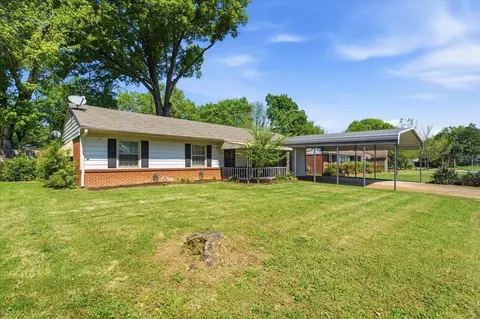 4608 Verne Rd, Memphis, TN 38117