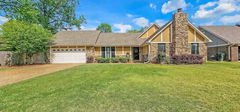 3444 E Pamela Ann Dr, Bartlett, TN 38135