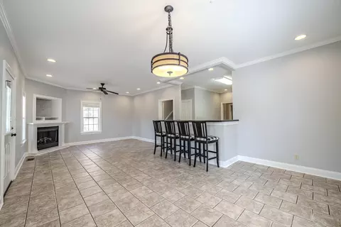 Living - 9 Mountain View Dr, Iuka, MS 38852 photo 1 of 7