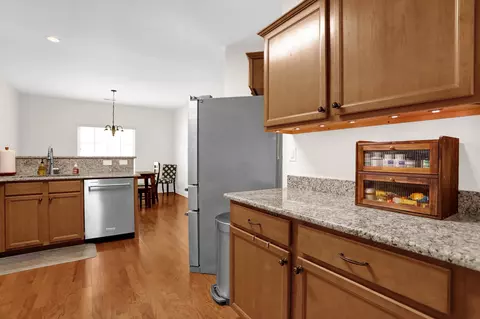 Kitchen - 6902 Bishops Knoll Cv, Bartlett, TN 38135 photo 3 of 3