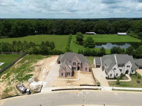 605 Cedar Shadows Cir W, Collierville, TN 38017