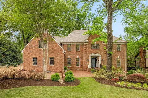 1873 Brooksedge Dr, Germantown, TN 38138