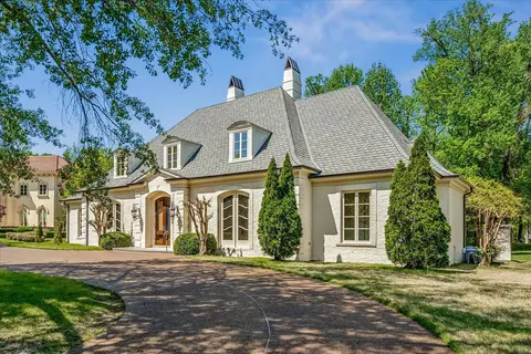 287 Cloister Green Ln, Memphis, TN 38120