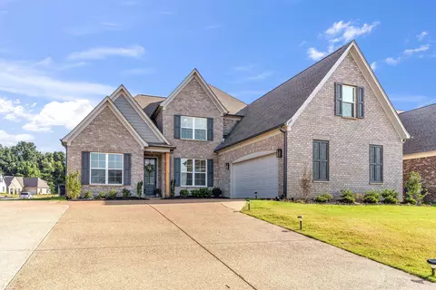 200 Valleyview Ln, Oakland, TN 38060