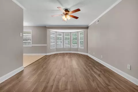 Living - 2763 Satellite St, Bartlett, TN 38134 photo 2 of 4