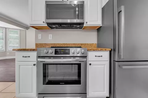 Kitchen - 2763 Satellite St, Bartlett, TN 38134 photo 1 of 2