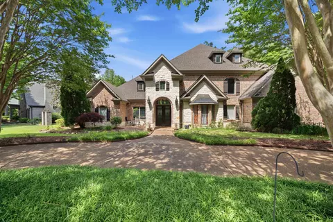 200 Owls Roost Ln, Cordova, TN 38018