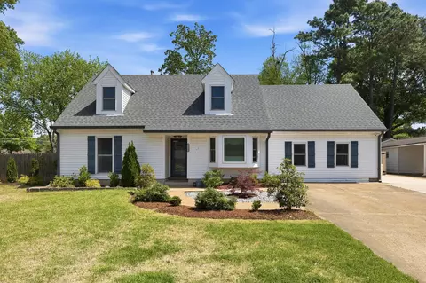 1234 Greenview Rd, Collierville, TN 38017