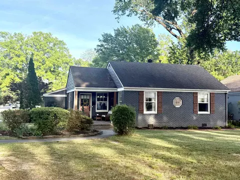 418 N Highland St, Memphis, TN 38122