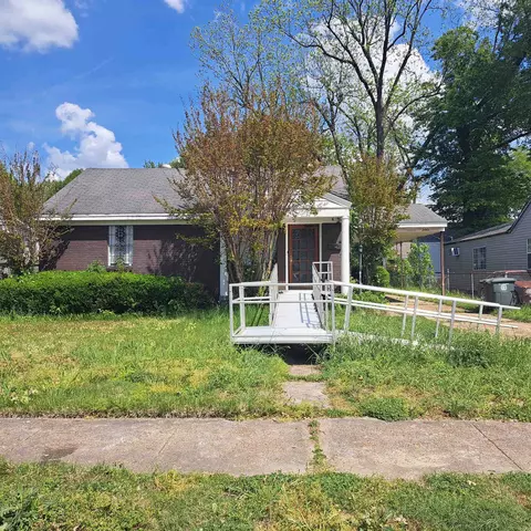 300 Eastview St, Memphis, TN 38112