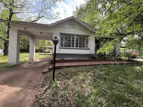 3056 Scheibler Rd, Memphis, TN 38128