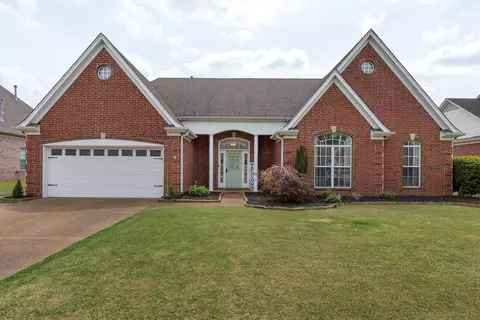 8159 W White Wing Cv, Arlington, TN 38002