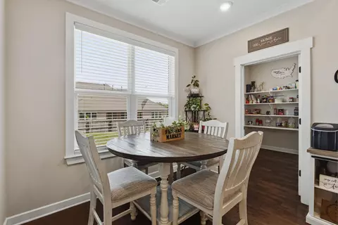 Dining - 6424 Sallows Cv, Bartlett, TN 38135 photo 3 of 3