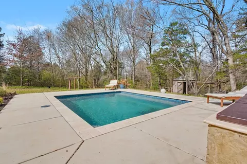 Exterior - 392 Sycamore Rd, Coldwater, MS 38618 photo 9 of 11