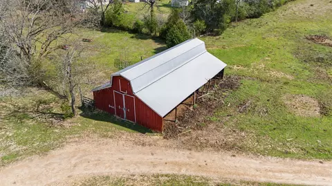 View/Area - 392 Sycamore Rd, Coldwater, MS 38618 photo 3 of 6