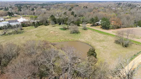 View/Area - 392 Sycamore Rd, Coldwater, MS 38618 photo 2 of 6