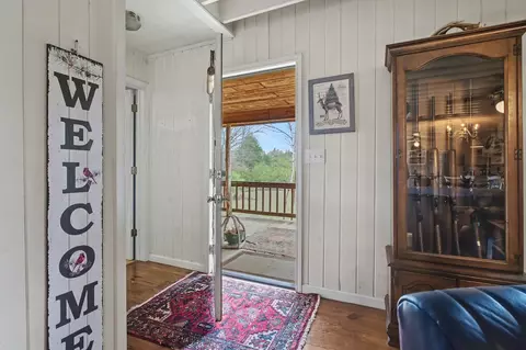 Entry Way - 392 Sycamore Rd, Coldwater, MS 38618 photo 1 of 1