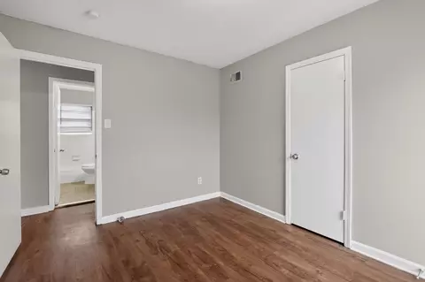 Bedroom - 4094 Double Tree Rd, Memphis, TN 38109 photo 5 of 6