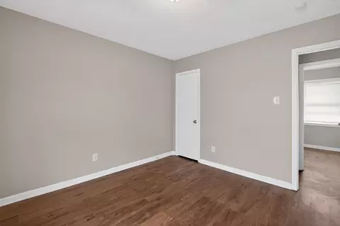Bedroom - 4094 Double Tree Rd, Memphis, TN 38109 photo 4 of 6