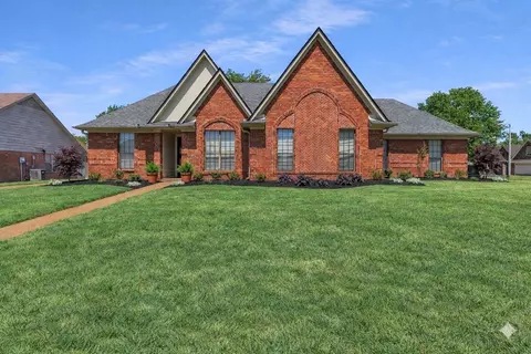 6512 Birch Mill Rd, Bartlett, TN 38135