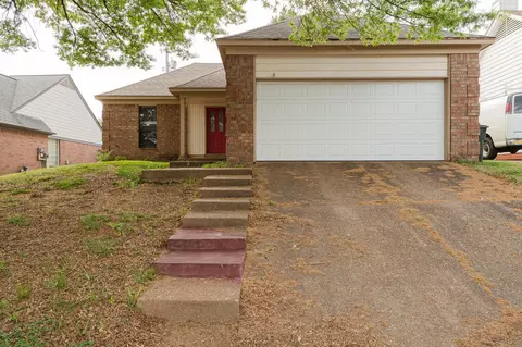 2799 Maryland Cir E, Memphis, TN 38133