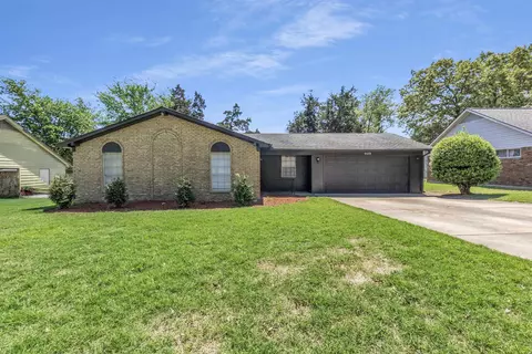 6429 Bardstown Rd, Bartlett, TN 38134