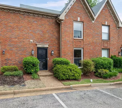 1040 Park Court Dr, Memphis, TN 38119