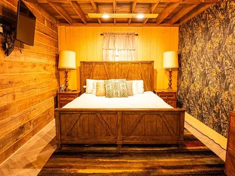 Bedroom - 280 Fields Rd, Dukedom, TN 38226 photo 1 of 2