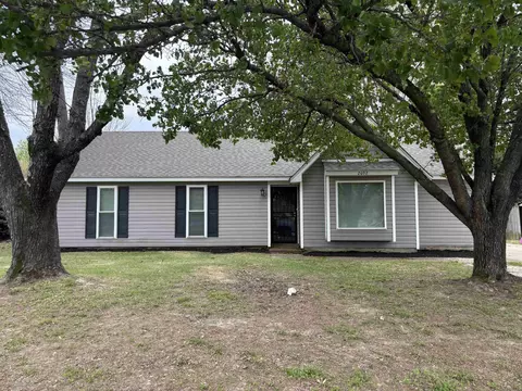 2692 Dromedary Dr, Memphis, TN 38133