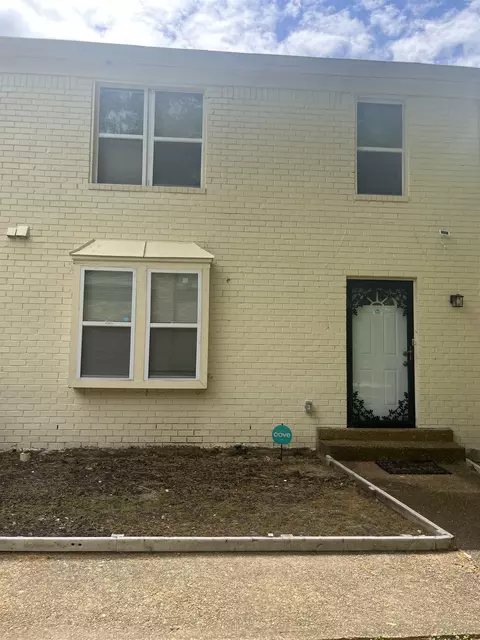 5994 Lofty Oak Cir #5994, Memphis, TN 38115