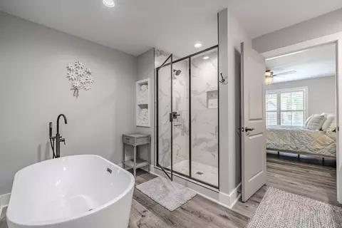 Bath - 120 Rustic Trail Dr, Counce, TN 38326 photo 2 of 3