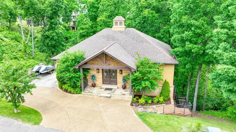 65 Boulder Ridge Rd, Savannah, TN 38372