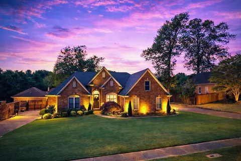 6845 Baudette Dr, Bartlett, TN 38135