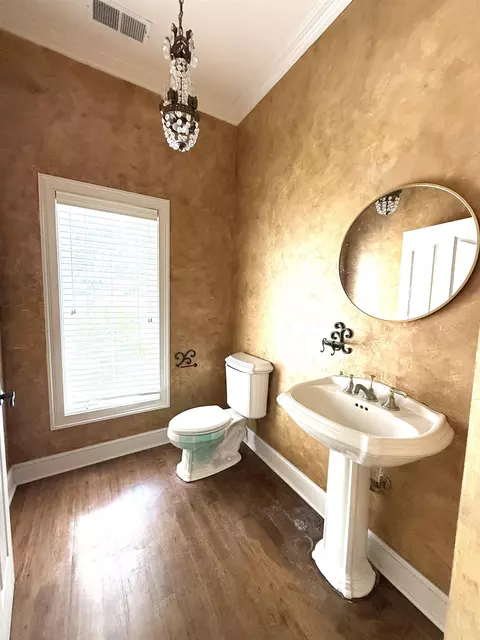 Bath - 84 Eagle Trace Rd, Covington, TN 38019 photo 1 of 5