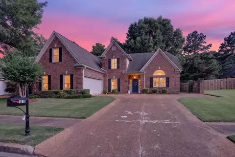 1715 Goldsmith Ct, Collierville, TN 38017