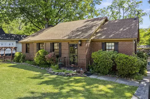 2968 Court St, Bartlett, TN 38134