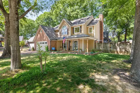 150 Ellas Pond Cv, Collierville, TN 38017