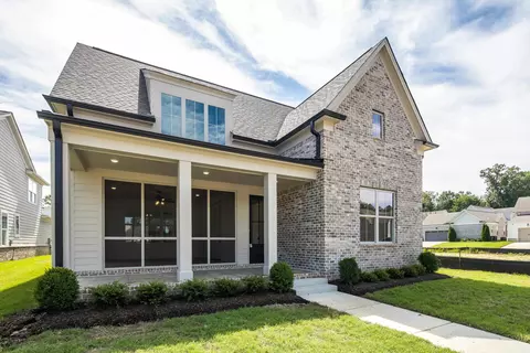 225 Freedom Ln, Rossville, TN 38066
