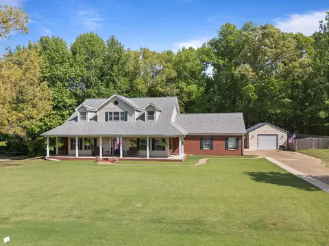 3450 Woodland Trace Dr N, Southaven, MS 38672