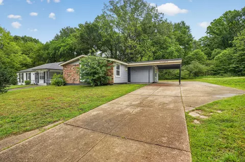 4286 Tonawanda St, Memphis, TN 38109